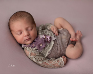 Girly newborn Jelkafotografie