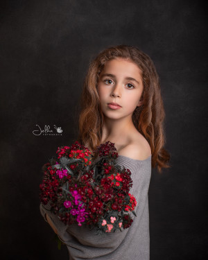 child portret met bloemen Jelkafotografie