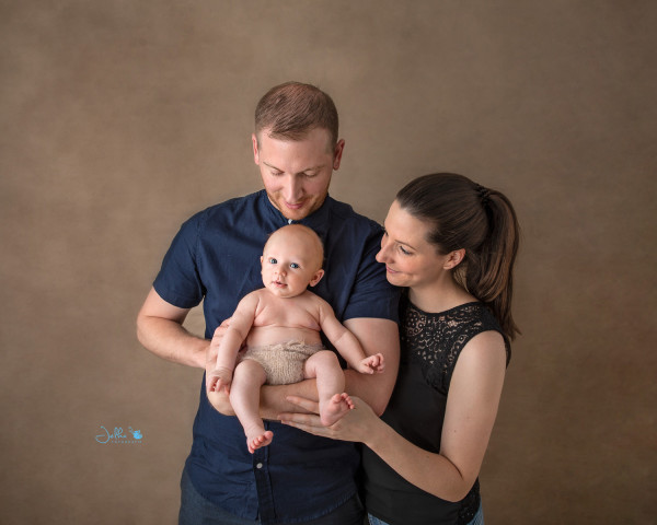 Familie met newborn Jelkafotogrfie