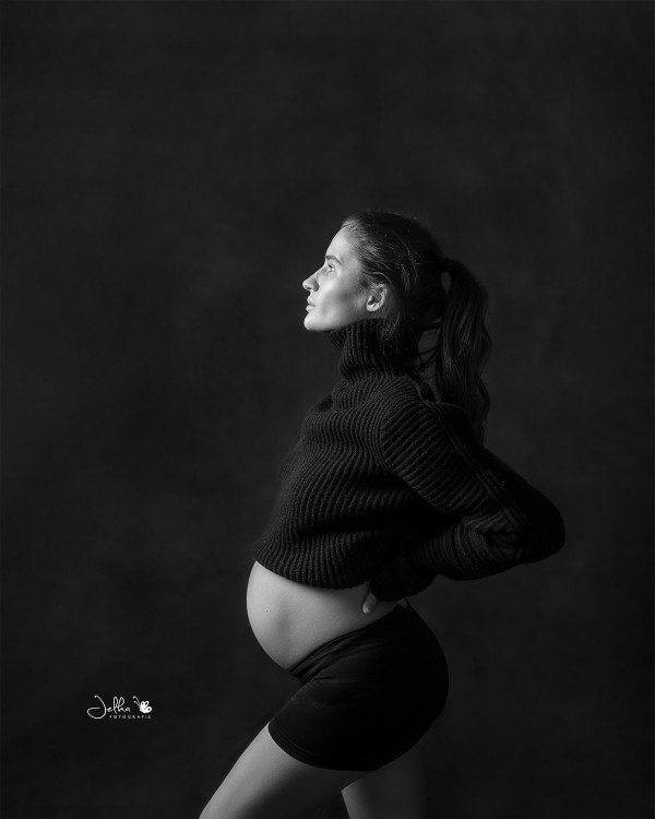 BW sjik zwanger Jelkafotografie